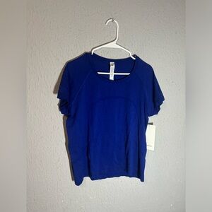 NWT Lululemon Swiftly Tech Short Sleeve 2.0